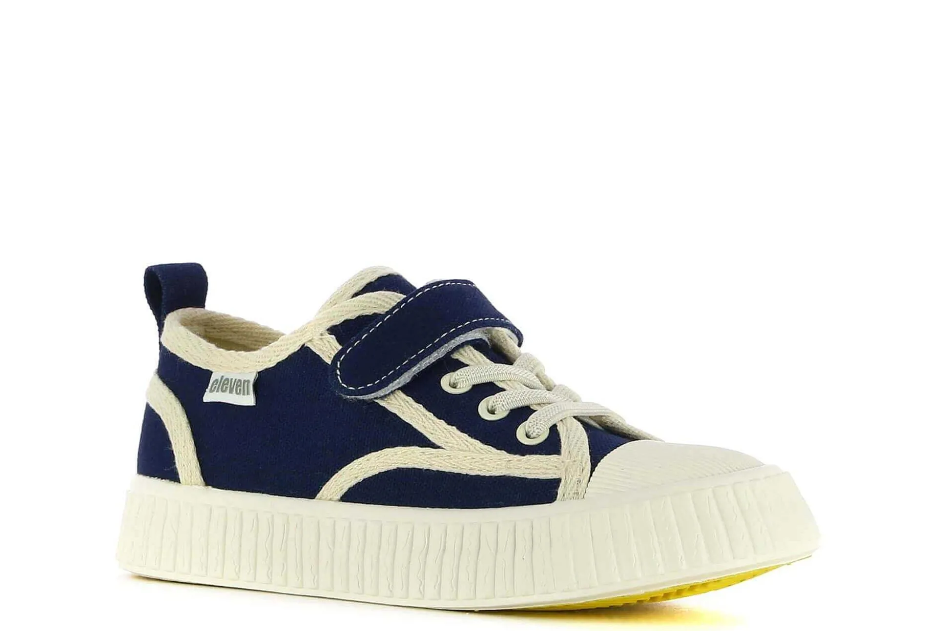 Zapatillas Con Tiras Ajustables Leon
